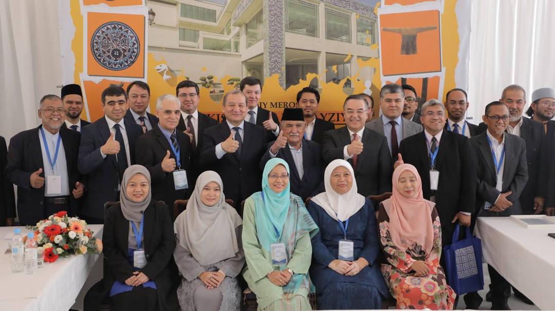 The Roundtable Discussion on The Theme: “Cultural Heritage: A Bridge between Uzbekistan and Malaysia”